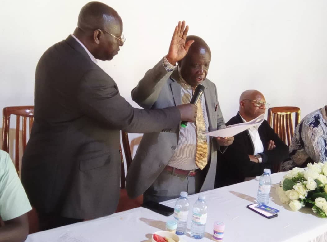 Rtd. RDC Peter Rwakifaari taking oath as the new chairperson Bushenyi elder's forum 